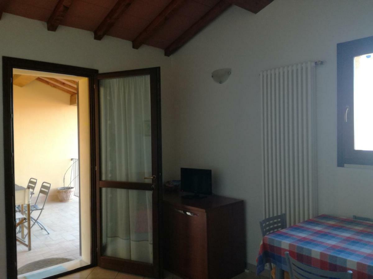 Appartement Finestra Della Val D'Orcia à Contignano Extérieur photo